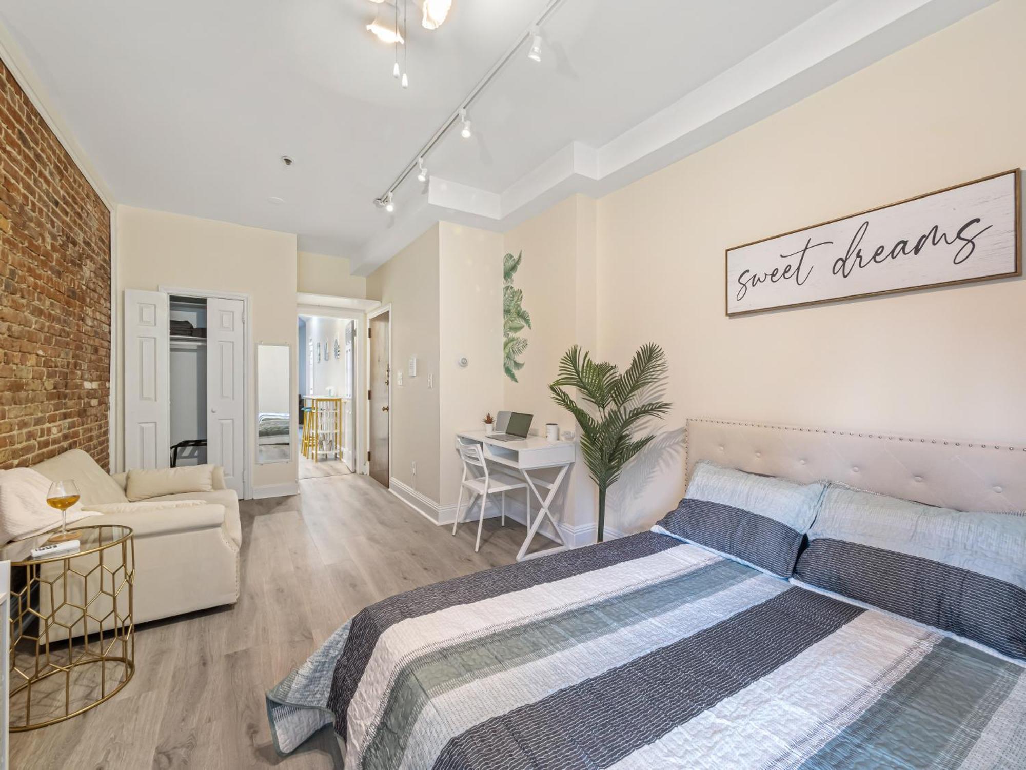 Апартаменти Minutes To Nyc Sleeps 5 Гобокен Екстер'єр фото